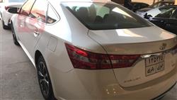 تويوتا أفالون